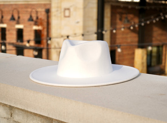 Savannah Wide Brim Fedora - White