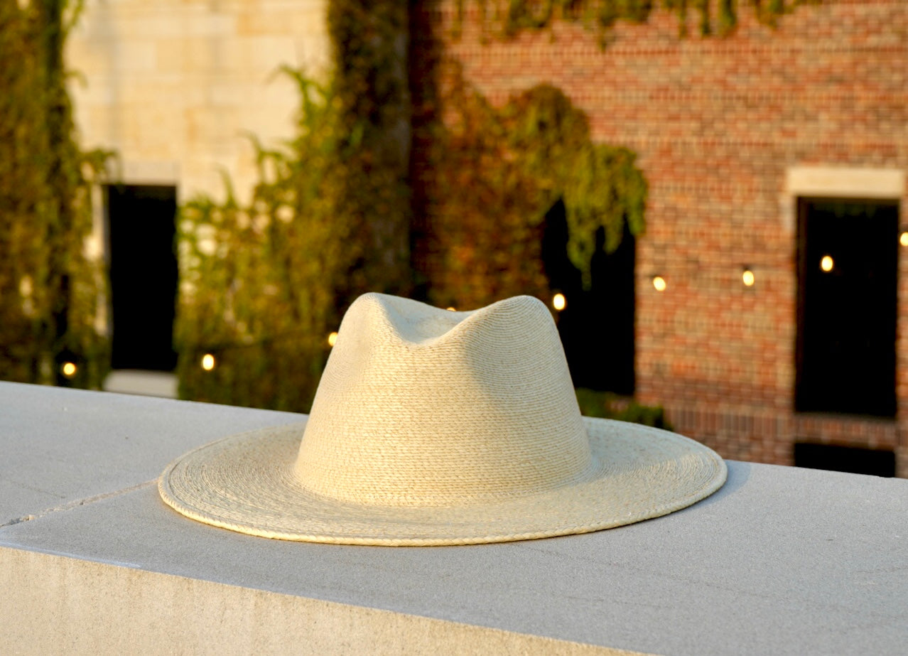 Extra Fine Palm Wide Brim Fashion Hat