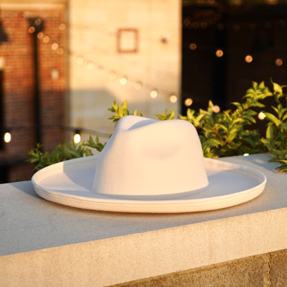 Dallas Plain Pencil Brim Fedora - Off White