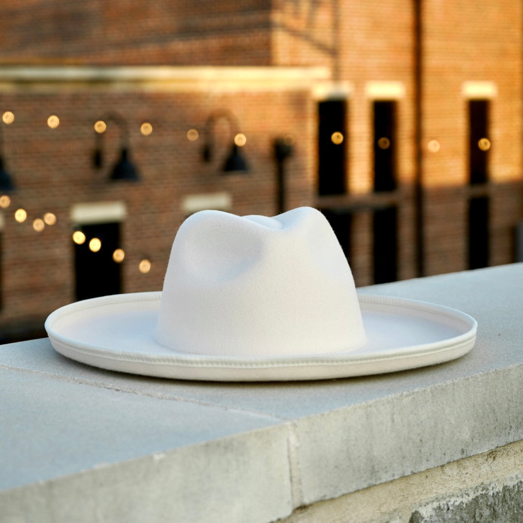 Dallas Plain Pencil Brim Fedora - Off White